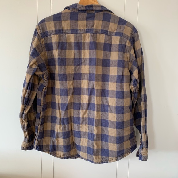 Columbia button up shirt - Picture 5 of 5